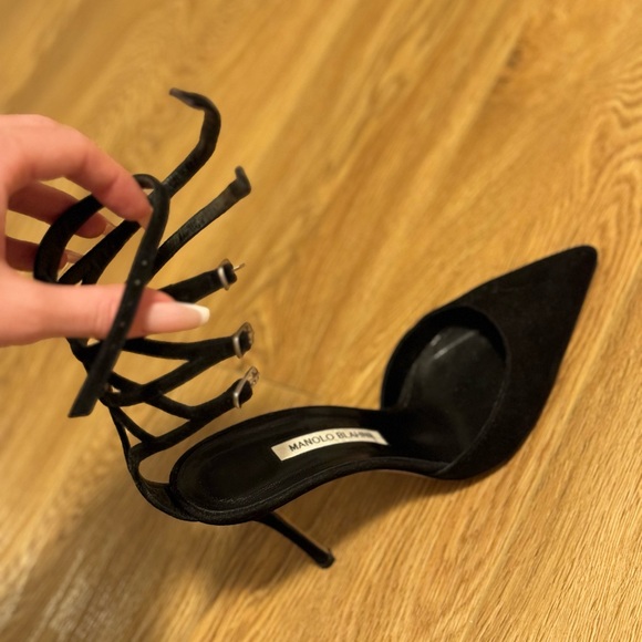 Manolo Blahnik Black Suede Strappy Ankle Cuff Pointed Toe Pumps Size 39,5 - Picture 4 of 6